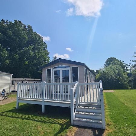 Flawless Caravan Hire Блекпул Екстериор снимка